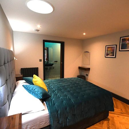 Luxury Non Smoking 2 Bedroom Retreat In Norfolk Attleborough Exterior photo